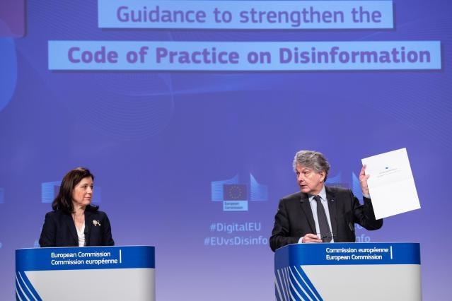Vera Jourova, potpredsjednica Europske komisije i Thierry Breton, europski povjerenik, o Smjernicama za jačanje kodeksa prakse o dezinformacijama