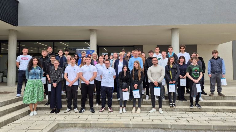 U CENTRU KOMPETENTNOSTI KOPRIVNIČKO-KRIŽEVAČKE ŽUPANIJE ODRŽAN EU KVIZ NA TEMU EUROPE I EU